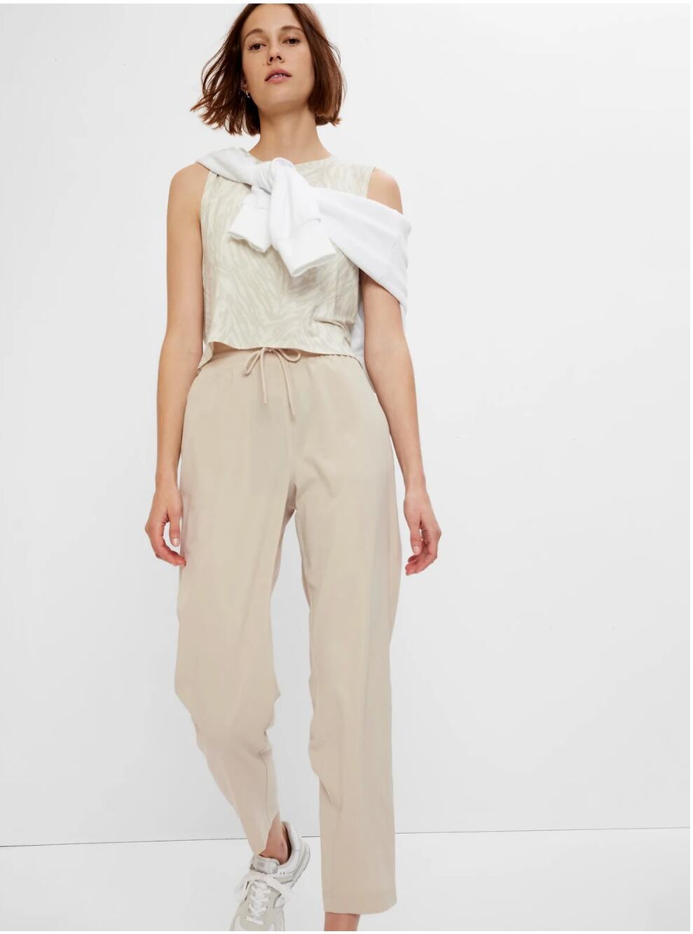 GAP Fit NWT High Rise The Runaround Active Pant in Khaki // XL